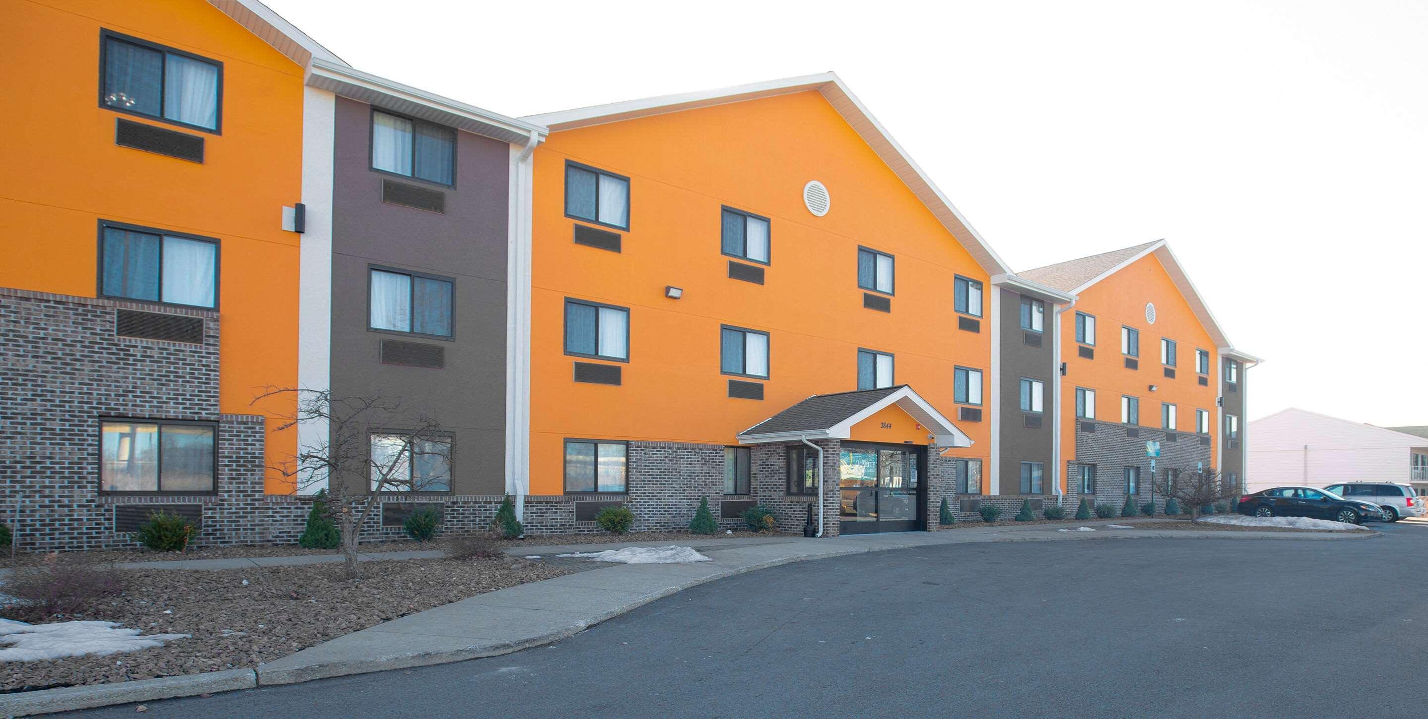 Quality Inn & Suites Hammond Near I-8090 Esterno foto