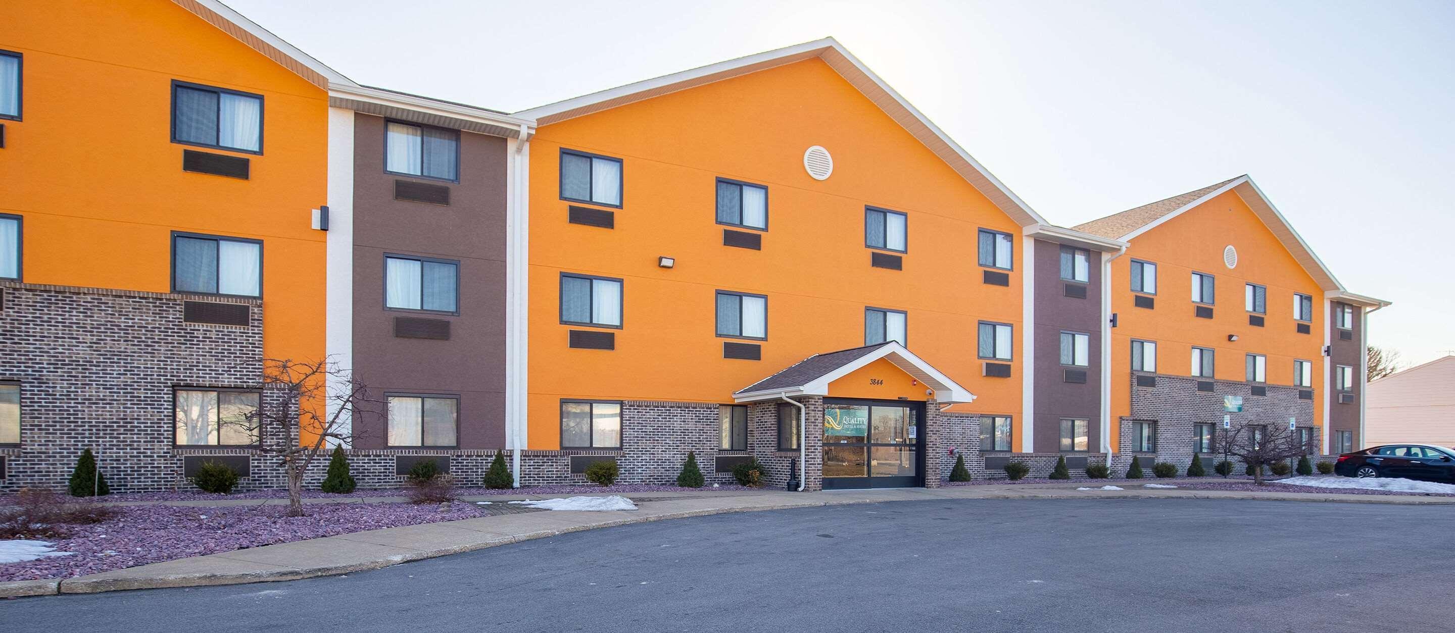 Quality Inn & Suites Hammond Near I-8090 Esterno foto