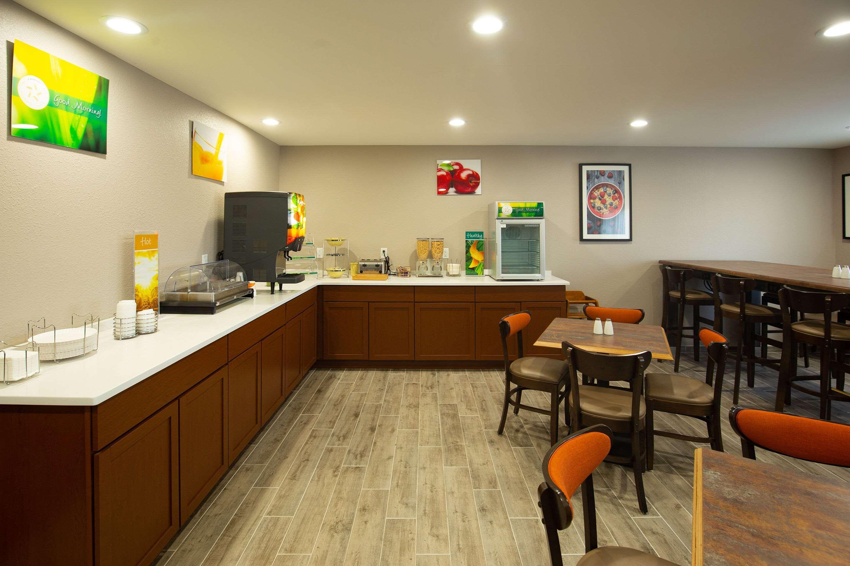 Quality Inn & Suites Hammond Near I-8090 Esterno foto
